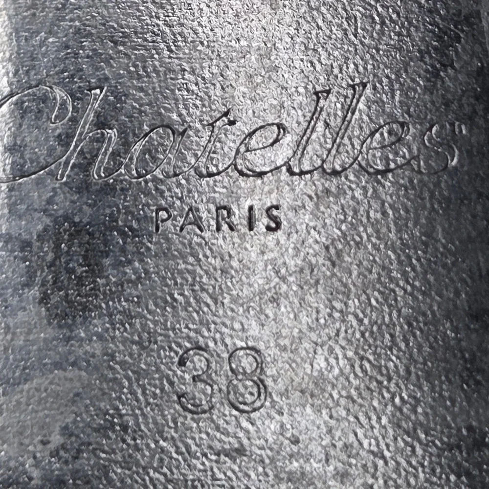 Chatelles step into